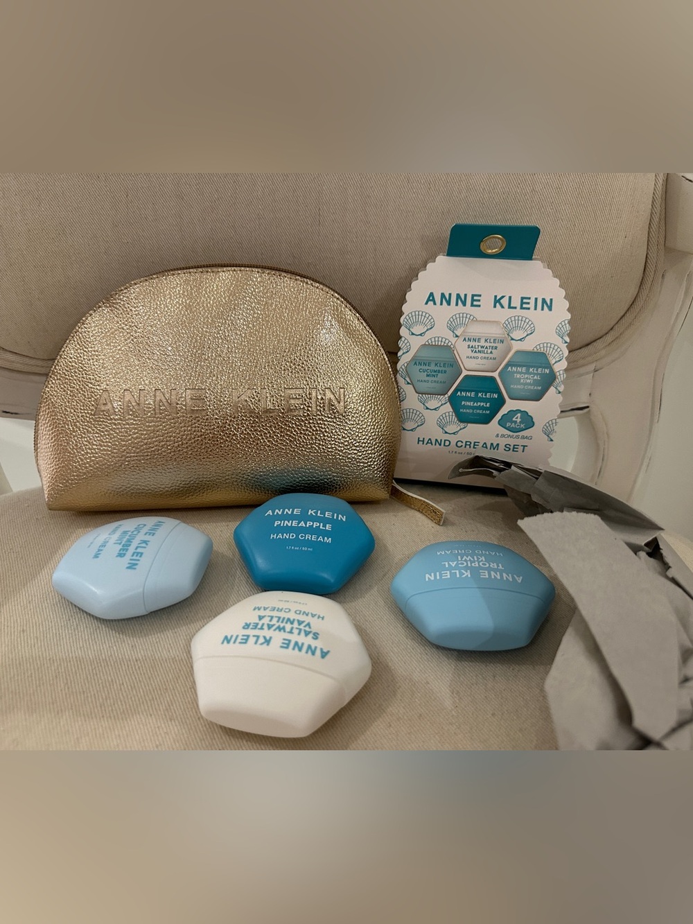 NWT Anne Klein Metallic Gold Travel Cosmetic Pouch Gift set with Hand Creams